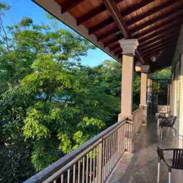 Kandy Tree Tops Hotel Exterior