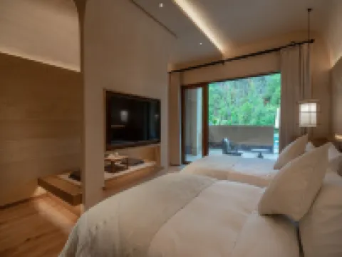 Jinglu Lanshan Longnan Weiwu Hotel a Longnan