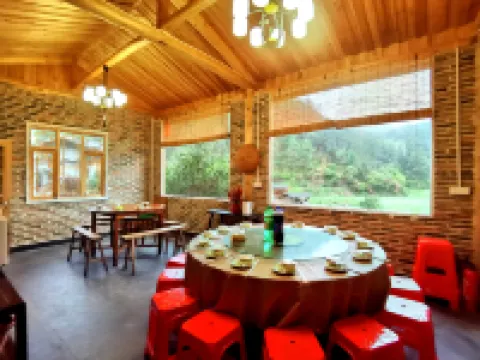 Jianning Heyue Light Luxury Beauty Hotel