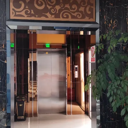 Tonghai Shiguang Hotel