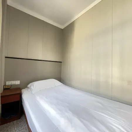 Jington Hotel
