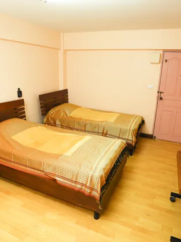 รูปภาพของพีเจอาร์ ชาโตว์