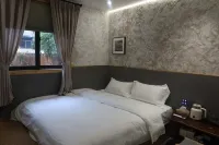 Guanji Humble Ranju Lifestyle Homestay (Gucheng Wall Branch)