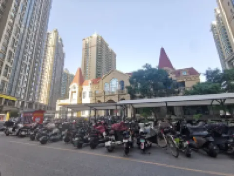 拾月精品民宿（恆大城店）