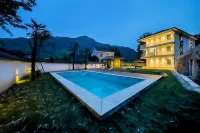 LUSHIN Hotel&Resorts