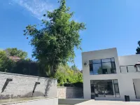 Huocheng Guozigou Shuimu Countryside Villa - بار