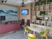 雲上太湖精品飯店（蘇州吳中木東路店） 世紀華聯超市(西木排店)附近的飯店