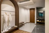 Li Semi-Private Hot Spring Homestay (Bipenggou Li Xiaolu) - Bintang 3