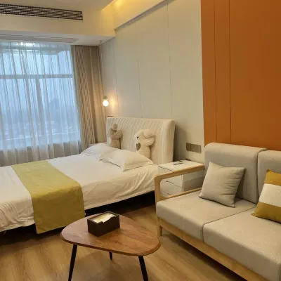 Muxi Meishe (Huzhou South Taihu Wuyue Plaza) Hotels near Huzhou City Planning Exhibition Hall