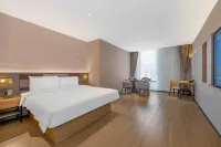 Homeinn Plus Hotel (Urumqi Chuangxin Guangchang) Hotels in Urumqi