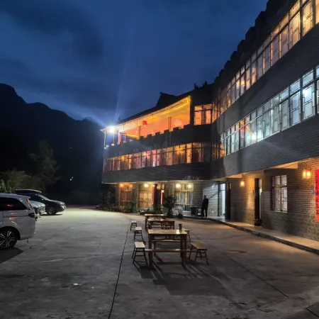 Santan Yinhe Mountain Villa