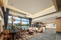 Atour Hotel Wuxi East Station South Square