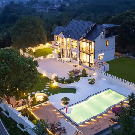 Xingye Time · Moganshan Ins Style Mountain Surrounding Wilderness Garden Boutique Stay