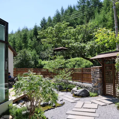 Qiyouji Yinxixi Bed and Breakfast
