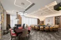 Oriental Pearl Hotel (Jianli Xinda Jiangcheng Yihao Branch)