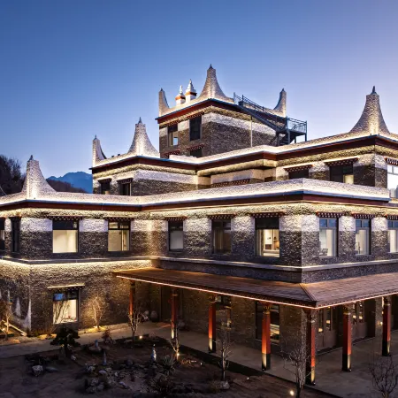 Arro Khampa Rongdrak Resort