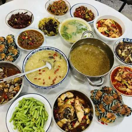 Longshan Village Anti-Shanshu Homestay