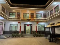 Maiji Mountain Qingya Xiaozhu Homestay