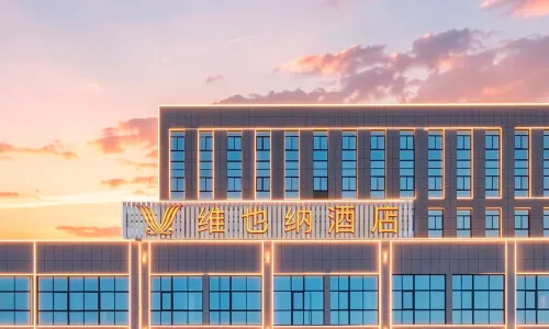 Vienna Hotel (Meilong High-Speed Rail East Station High-Tech Zone PCB Industrial Park Branch)