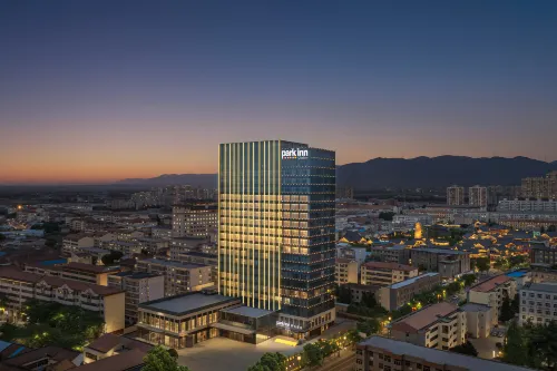 Qishan Park Hotel