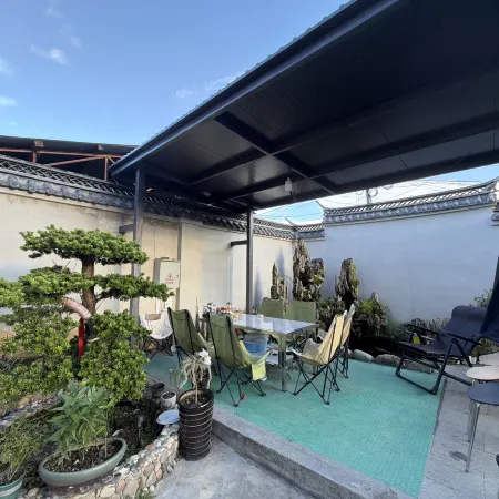 Fengyi Homestay