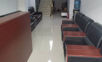 Angren Shunyi Hotel