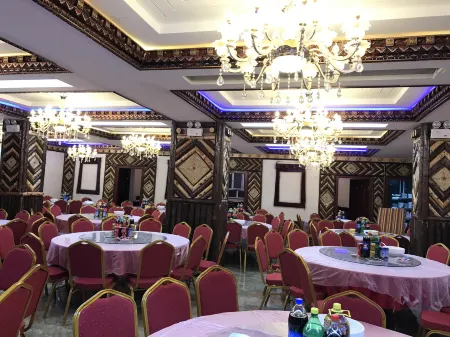 Hotel Nangqianzuoma Отели рядом с достопримечательностью «Xiangdata Relic Site»