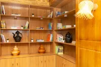 Hongjingtian Hotel Hotel a Daocheng