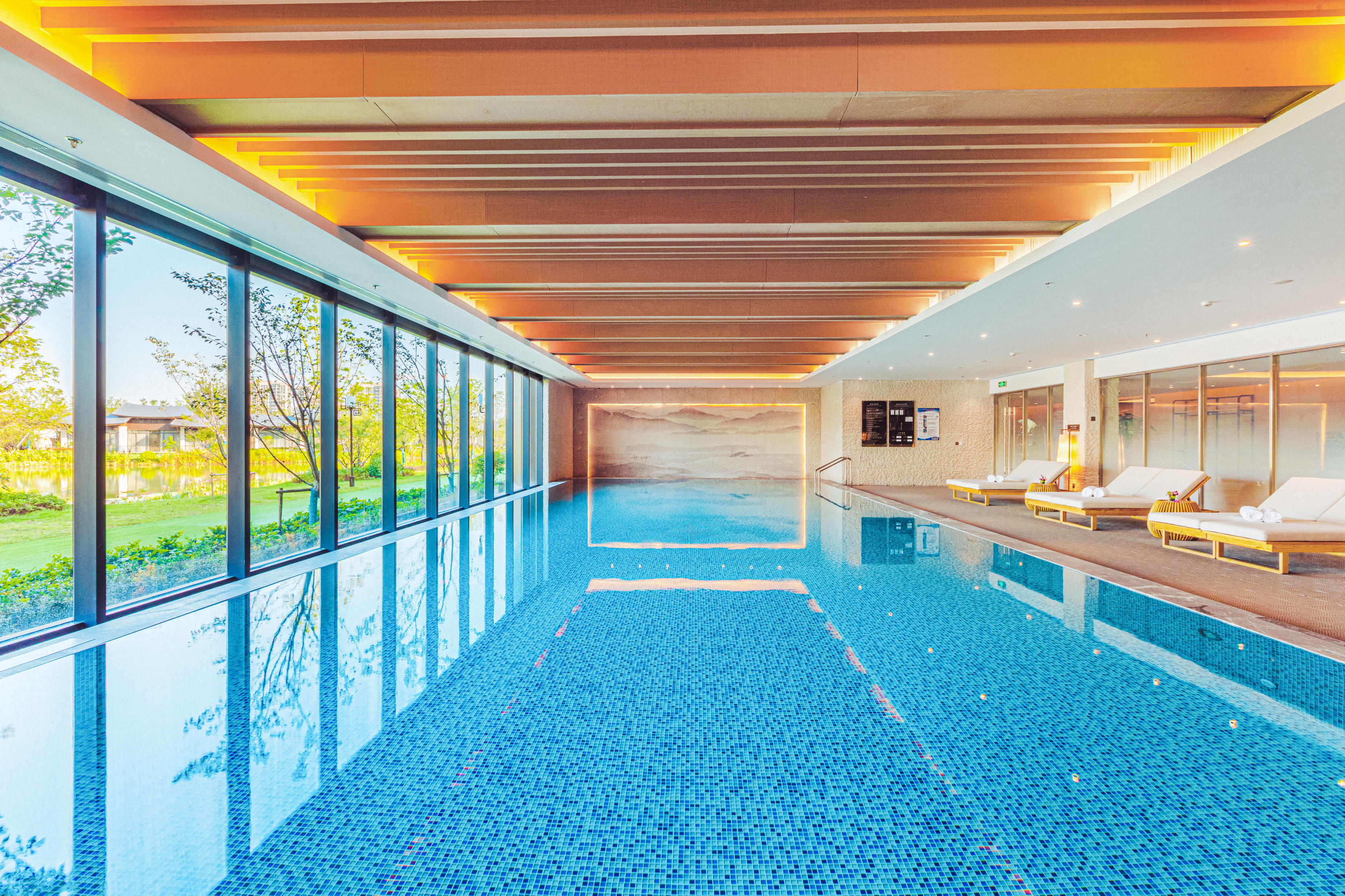 Dusit Thani Suzhou Hotel Overview