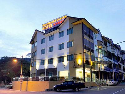 Golden Lake Garden Hotel