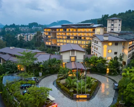 Yujing Hotel Hotels in Wuzhishan