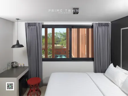 Prime Town - Posh & Port Hotel Phuket Отели рядом с достопримечательностью «Old Phuket Town»