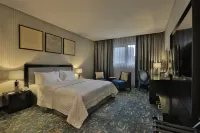 فندق ايرس بوتيك غرناطة Hotels near سينومي الحمراء مول