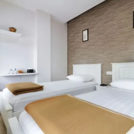Jayagiri Guesthouse By Belgareti
