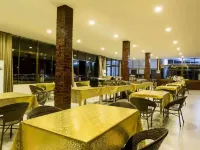 Diamond Lake Hotel KTV&Dancing Bar Hotels in Insein