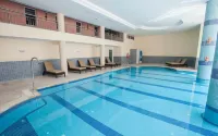 Hotel & Club Lella Meriam - Pools