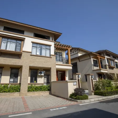 Qingyuan yingdebaodun Venice swimming lane Resort Villa
