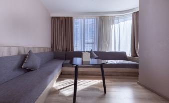 Atour Hotel (Kunming Dian Lake)