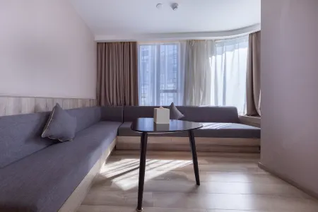 Atour Hotel Kunming Dianchi Road