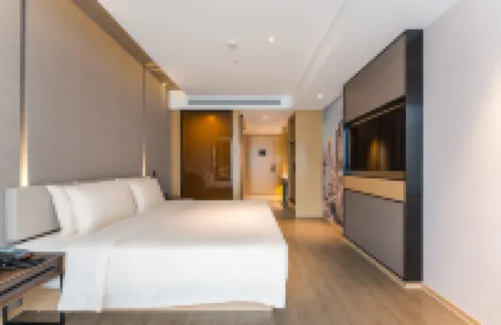 南京仙林中心金鷹廣場亞朵飯店