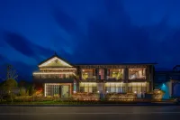 Bodu Lake View Inn Hotel dekat Butterfly Spring Scenic Area