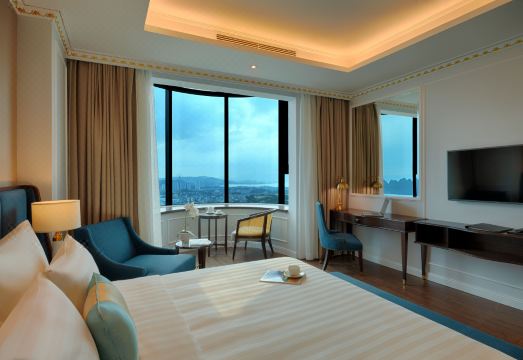 FLC 리조트 전경 또는 골프 코스