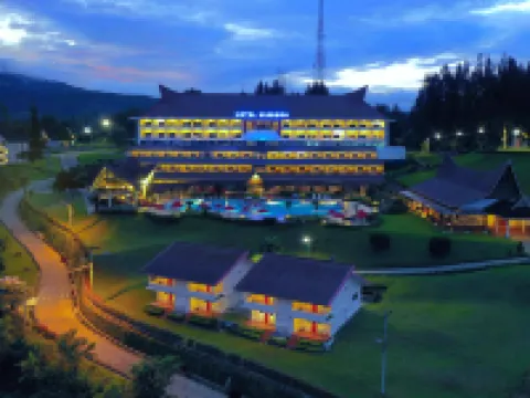 Niagara Hotel Lake Toba & Resorts Hotels in Parapat
