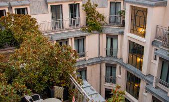 Hotel Eiffel Blomet