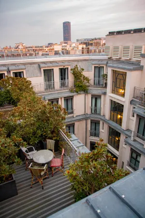 Hôtel Eiffel Blomet