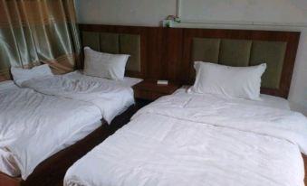 Kunming Guandu Xinyuan Hotel