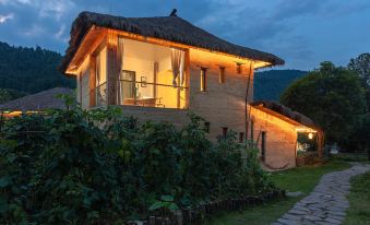 Yaochi Xiaoqikong Homestay