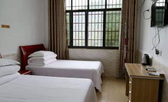 Xinhua Shiliping Inn