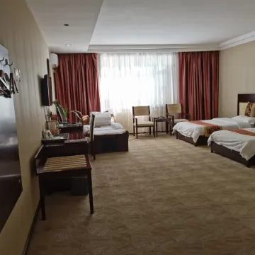 Cehengbu Business Hotel
