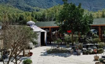 Jiulong Lake Hong Ah San Farmhouse